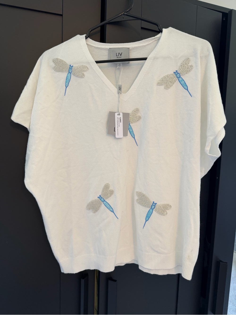 LIV White V‑Neck Dragonfly Embellished Knit Top
